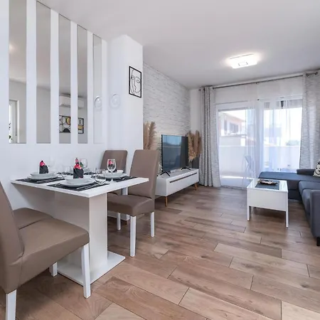 Appartamento 1 Bedroom In *